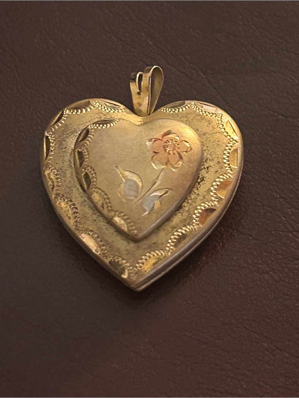 Vintage Photo Locket Heart Pendant Gold Wash Over STERLING holds 4 Photos PPC